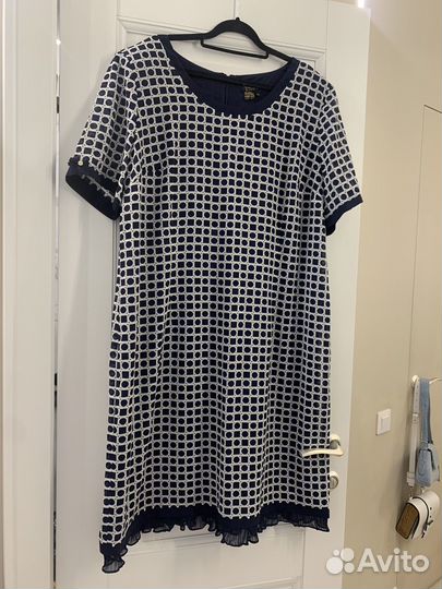 Платье большого размера