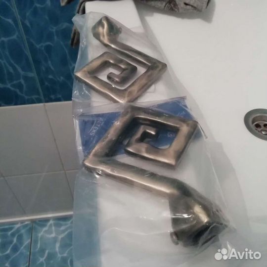 Наконечники для карниза