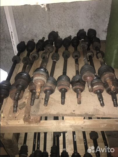 Привод правый Toyota Avensis Тойота Авенсис