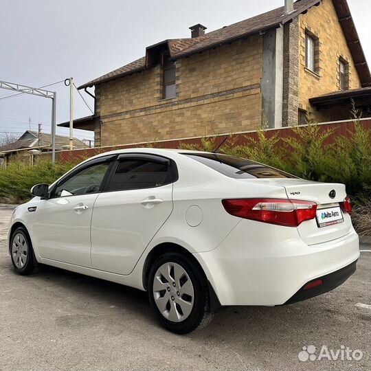 Kia Rio 1.4 AT, 2012, 175 000 км