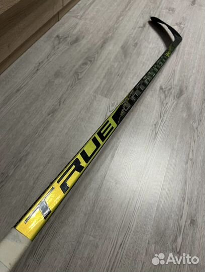 Клюшки хоккейные