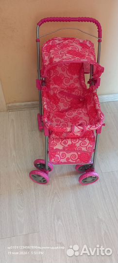 Коляска кукольная