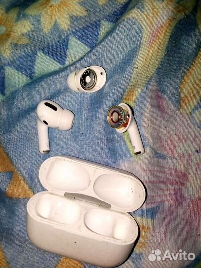 Наушники airpods