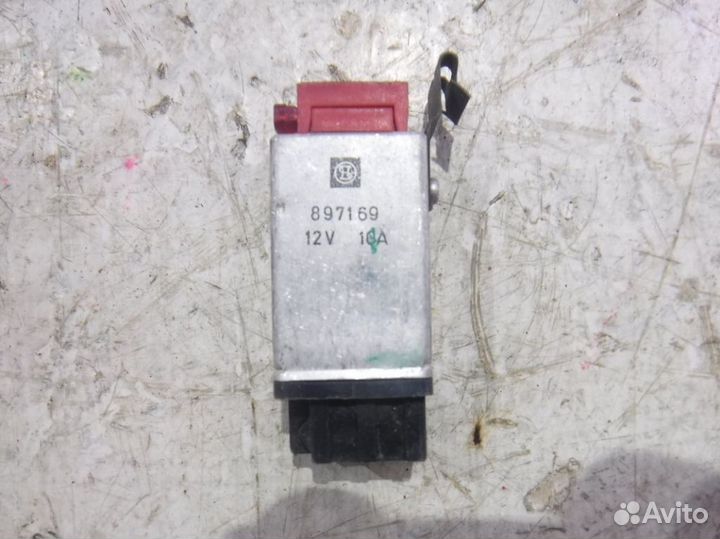 Реле Вольво 240