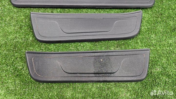 Накладка на порог наружная Hyundai Ix35 2.0 G4KD