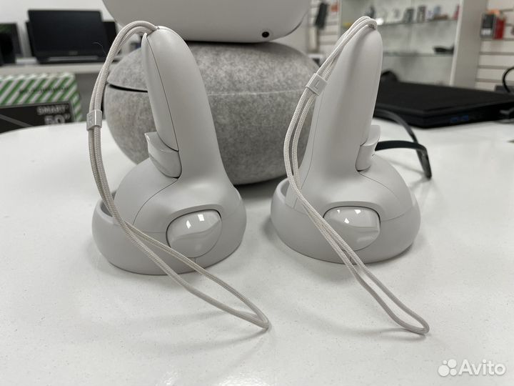 Oculus quest 2 128gb + elit strap + кейс