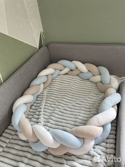 Бортик коса в кроватку