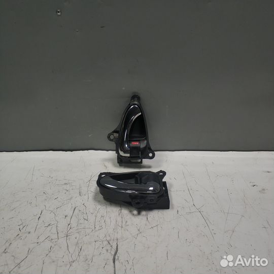 Ручка правой двери внутренняя Toyota RAV4 XA30