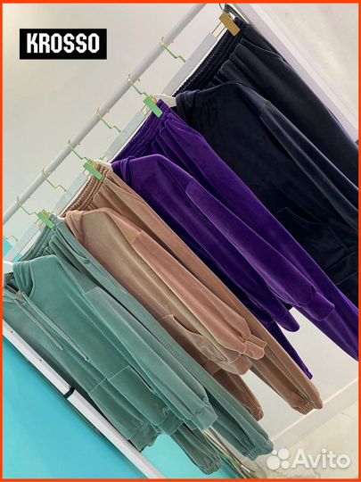 Спортивный костюм женский новый