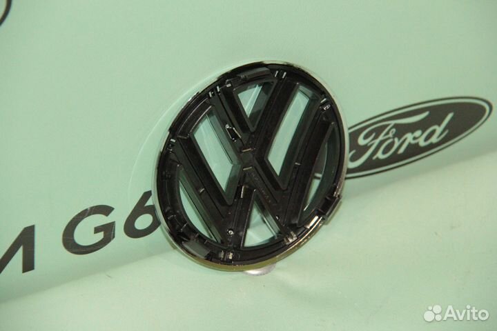 Эмблема передняя Volkswagen Polo 2010 - 2015