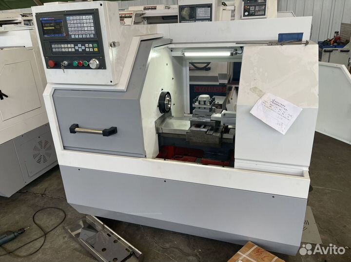 Токарный станок с чпу