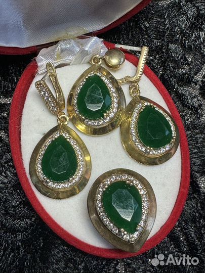 Комплект из серебра