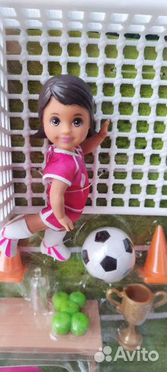 Барби футбольный тренер