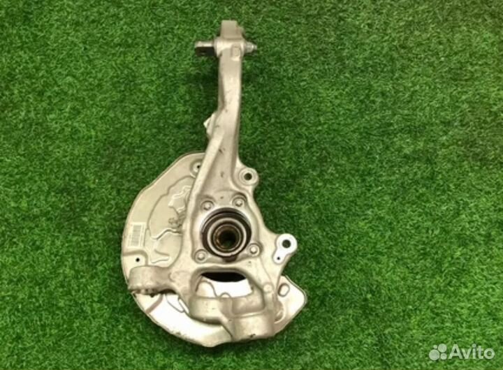 Поворотный кулак мерседес