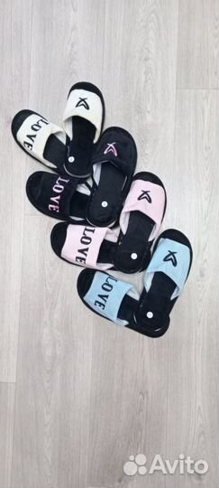 Женские домашние тапочки