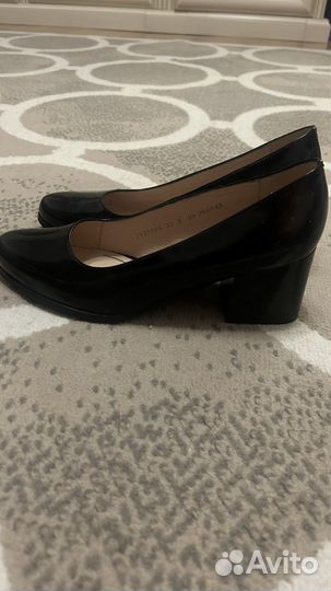Туфли женские 38 размер натуральная кожа черные