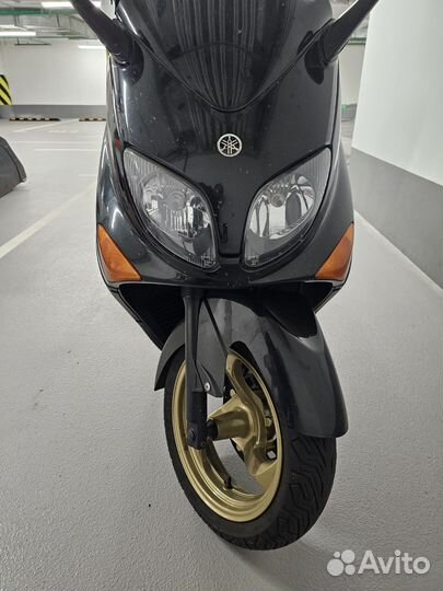 Yamaha t-max