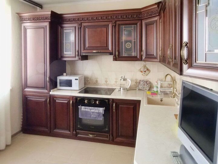 2-к. квартира, 64 м², 8/25 эт.