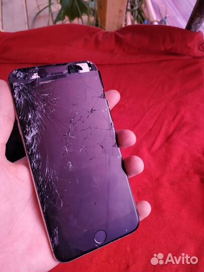 Мобильные телефоны