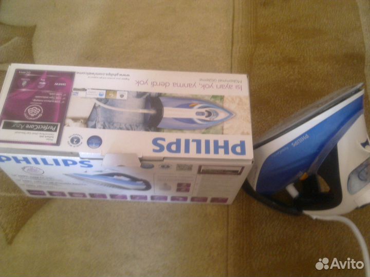 Продается на запчасти Утюг Philips GC4914/20