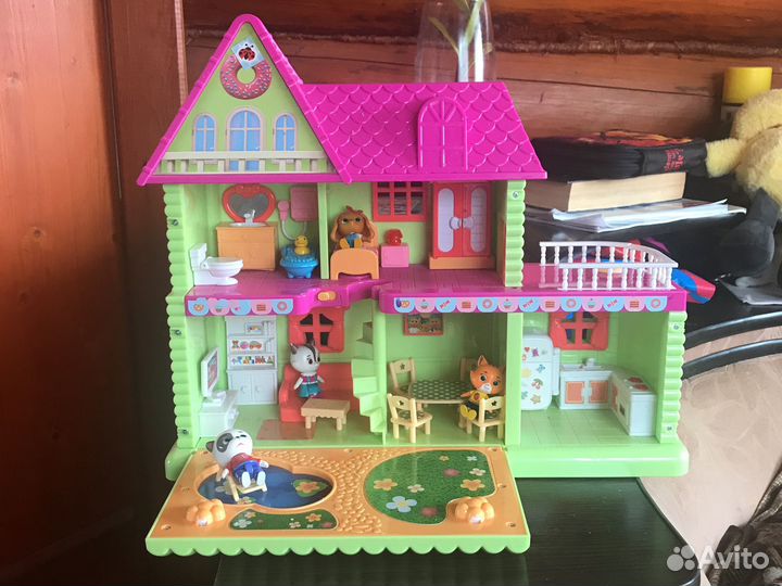 Кукольный домик