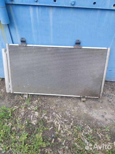Продам радиатор кондиционера