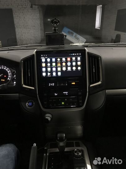 Магнитола андроид для Land Cruiser 200