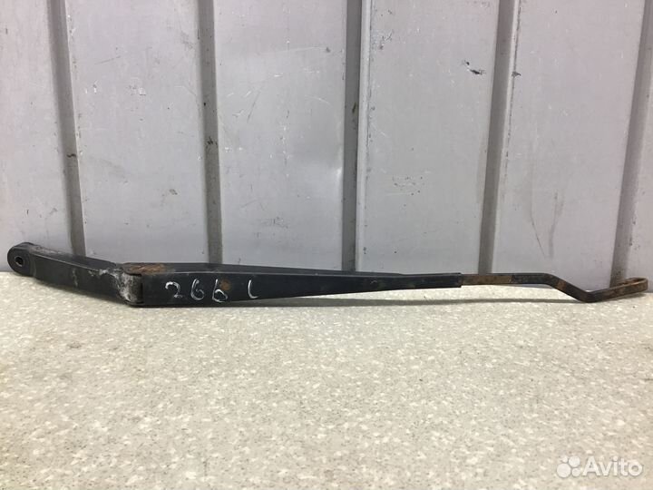 Поводок стеклоочистителя передний левый Chevrolet