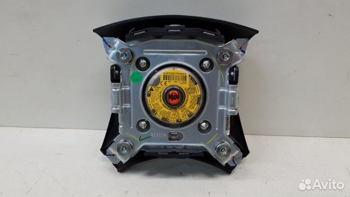 Airbag на руль передний Toyota Hilux 7 2011-2015