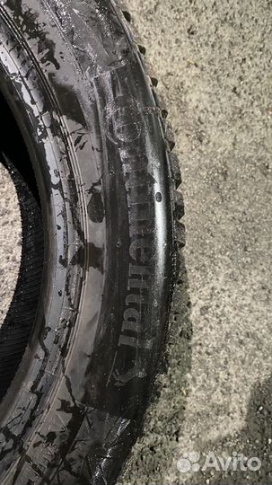 Continental IceContact 3 215/55 R17 20B
