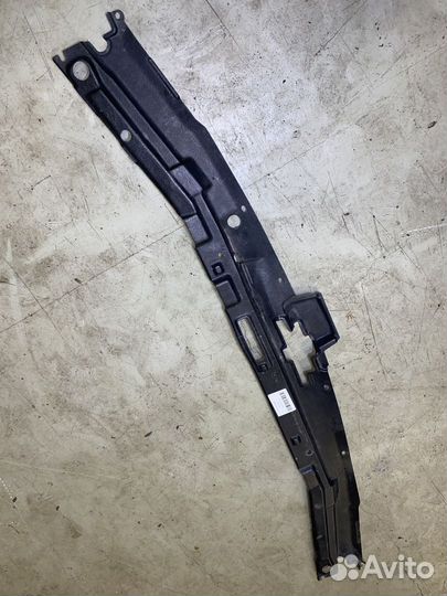 Накладка замка капота Toyota Vista SV30