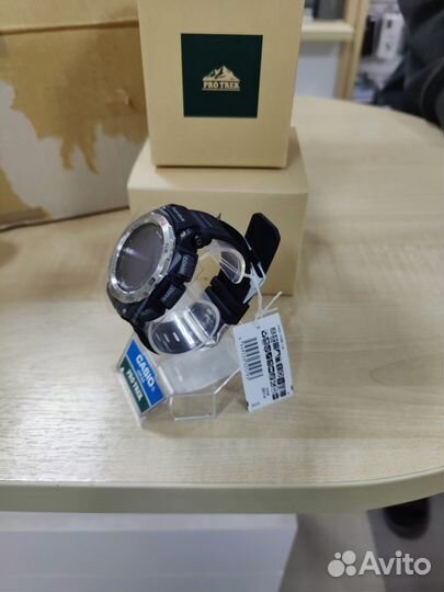 Часы casio pro trek prw- 3400-1jf (новый)
