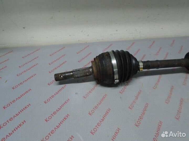 Nissan 39101-BM720 Вал приводной левый