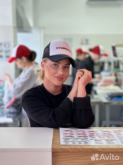 Шеф повар в сушиселл