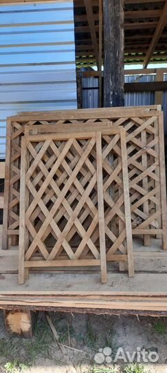 Шпалера деревянная