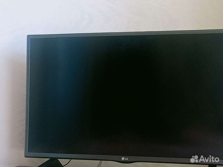 Продам телевизор LG