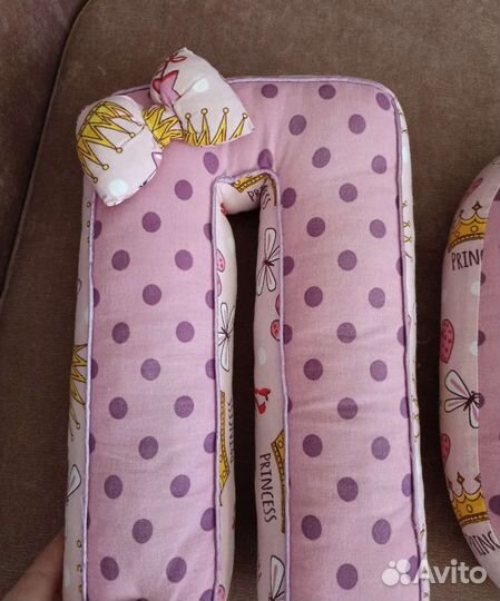 Подушка с именем буквы