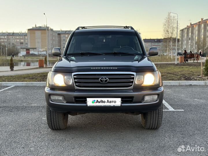 Toyota Land Cruiser 4.7 AT, 2003, 300 000 км