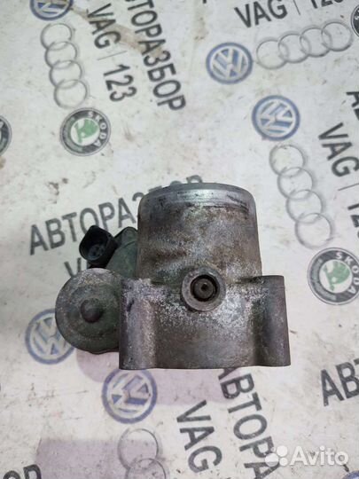 Дроссельная заслонка Фольксваген Гольф 6