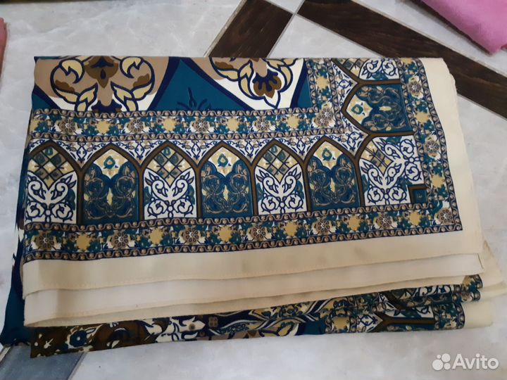 Шарфы платки палантины