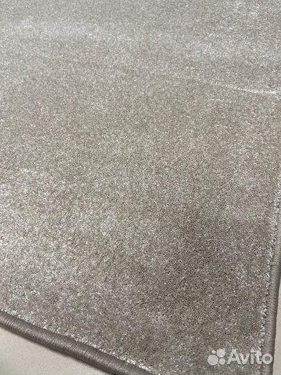 Коврик из ковролина