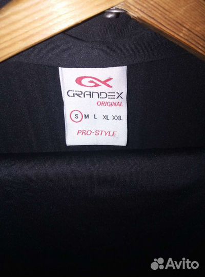 Спортивный костюм новый