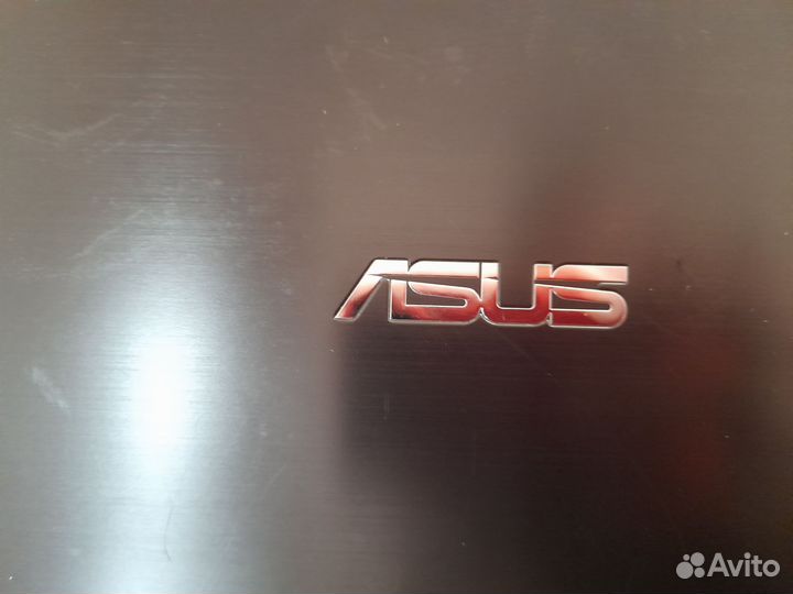 Ноутбук asus SonicMaster