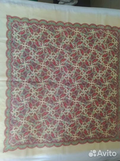 Платки новые