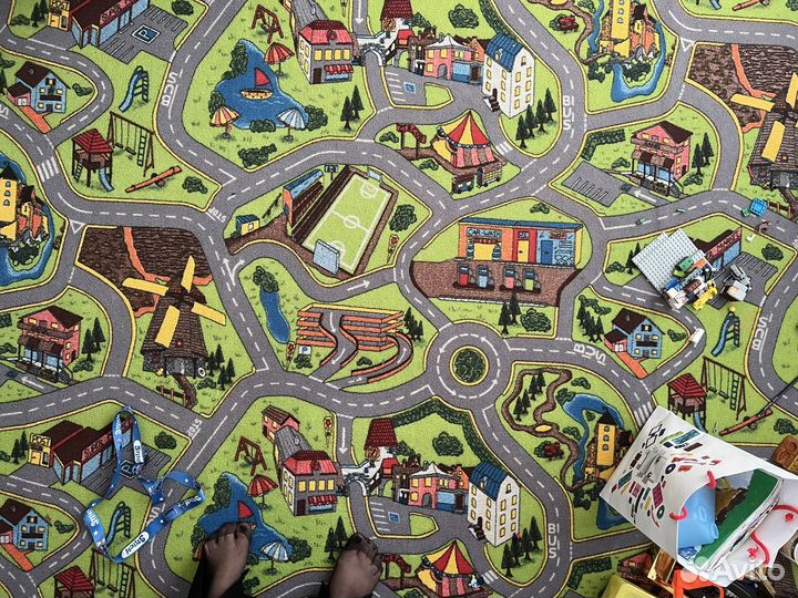 Ковер в детскую