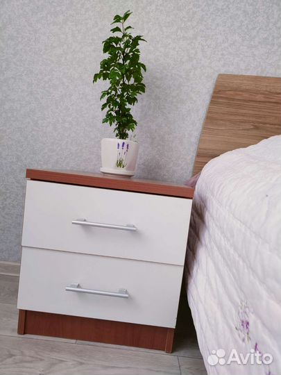 Тумба прикроватная бу
