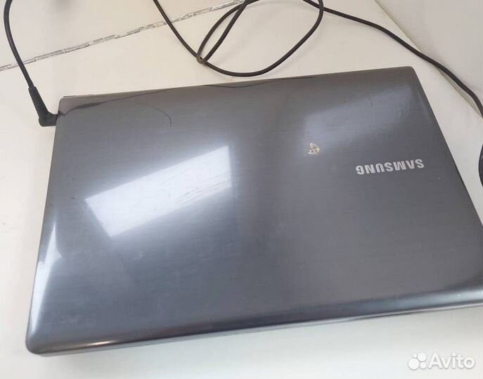 Ноутбук Samsung NP355V4C-S01RU