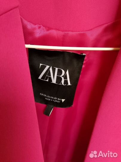 Пиджак укороченный Zara фуксия