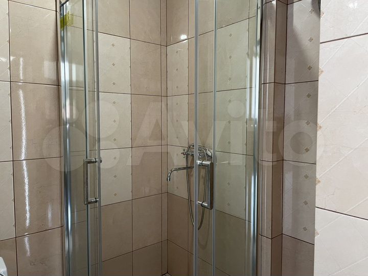 Дом 450 м² на участке 4 сот.