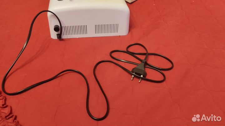 Уф лампа для ногтей